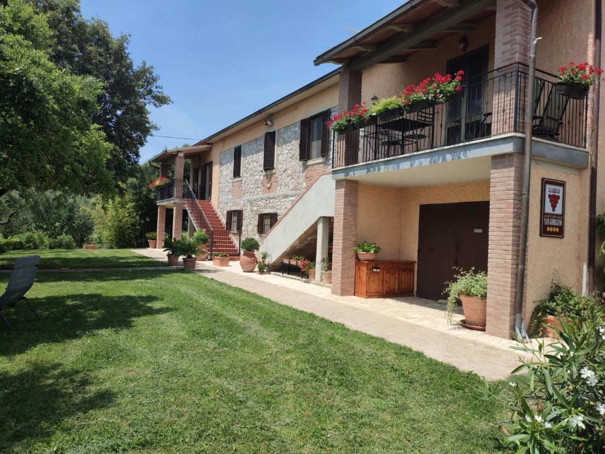 גרוסטו Agriturismo San Giorgino מראה חיצוני תמונה