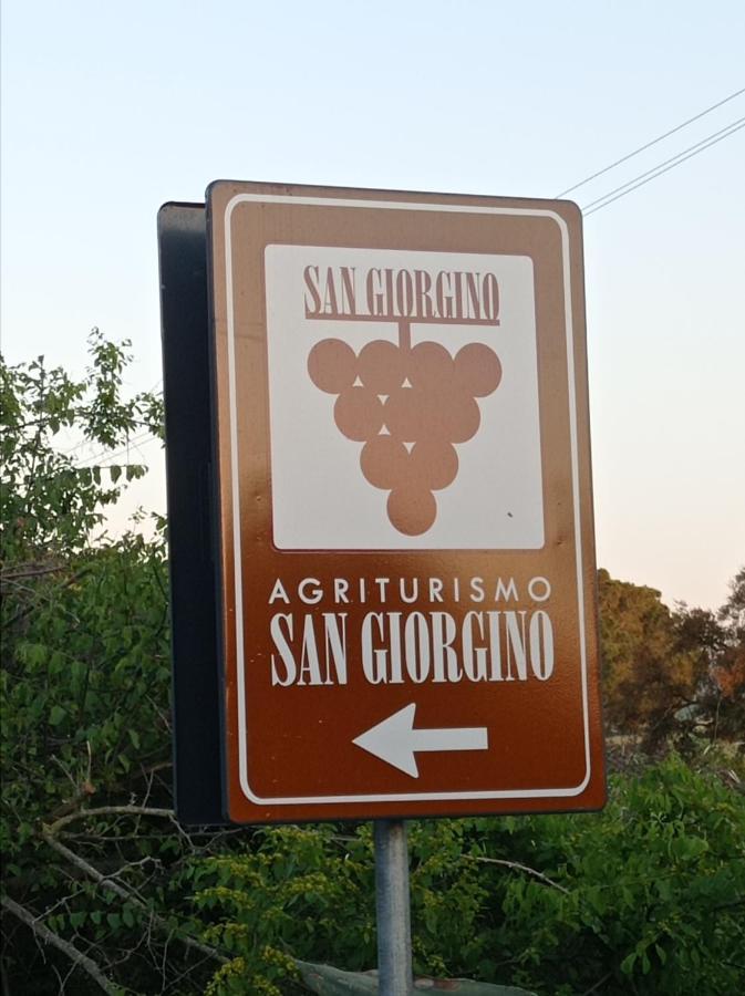 גרוסטו Agriturismo San Giorgino מראה חיצוני תמונה